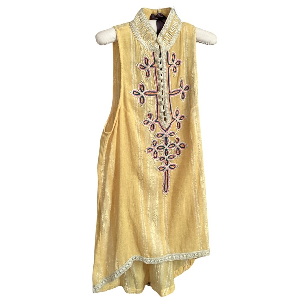 🌼 New Romantics Yellow Embroidered Tunic Top or Dress